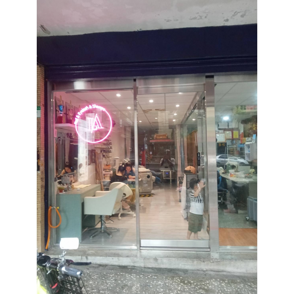 不銹鋼固定窗及自動門