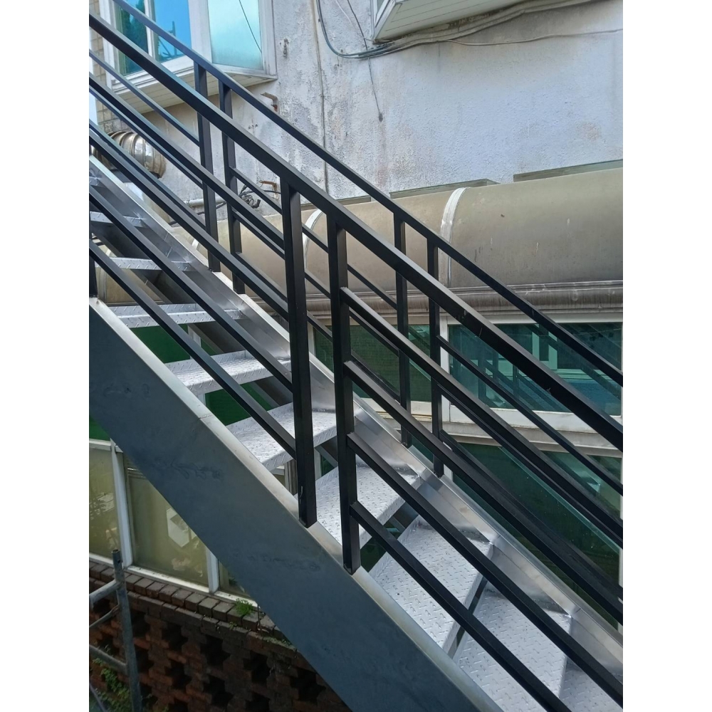 不鏽鋼樓梯不鏽鋼扶手施工